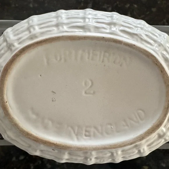SOLD >>>Vintage nesting  hen egg storage dish - Portmeirion Pottery - Picture 8 of 10